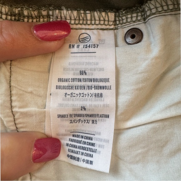 United By Blue organic cotton olive green corduroy straight leg pants size 30 - Picture 4 of 6